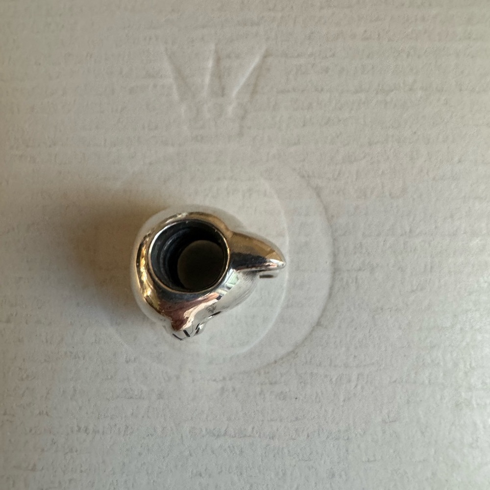 🐈‍⬛ Authentic Pandora Curious Cat Charm - Picture 8 of 9